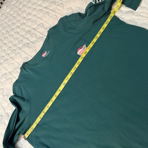 Vineyard Vines Christmas - Picture 4 of 5